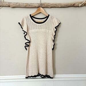 DARLING Black and White Sleeveless Sweater. Brand unknown but excellent quality!